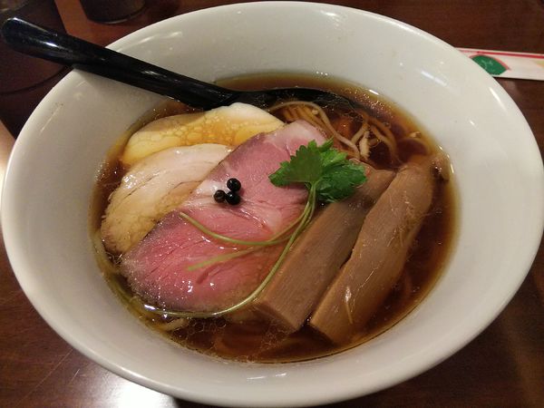 「醤油らぁ麺」@麺屋力の写真