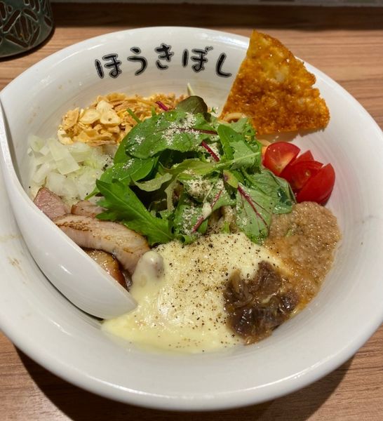 「【限定】濃厚！ガーリックチーズまぜ麺　８９０円」@ほうきぼし 関内セルテ店の写真
