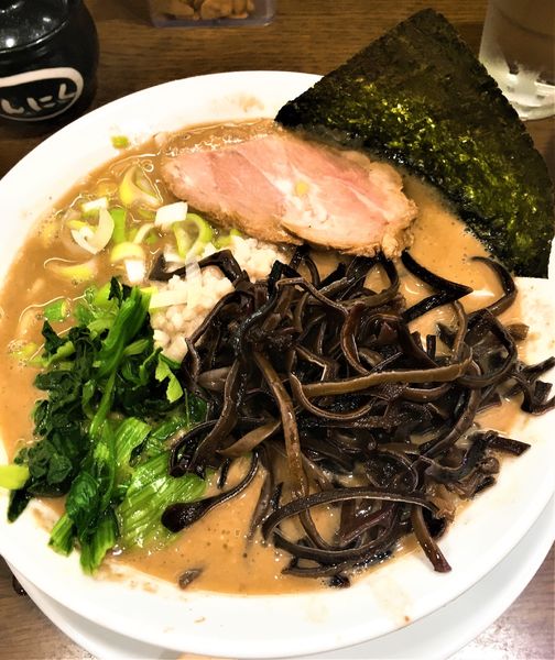 「ラーメン＋きくらげ」@うまいヨ ゆうちゃんラーメンの写真