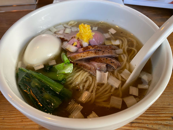 「特製　鴨だし中華そば　塩」@麺処 図鑑の写真