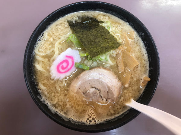 「こってり醤油ラーメン＋背脂増し」@佐野青竹手打ちラーメン いしかりの写真