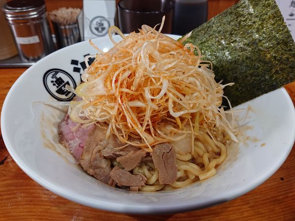 「油そば(TOPネギ)」@油そば 5坪の写真