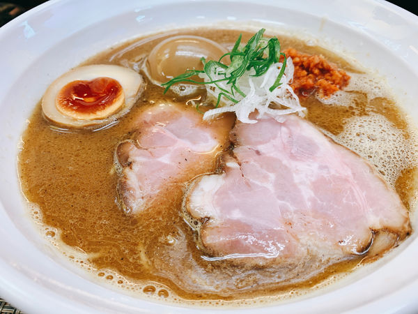 「限定 7種の節豚骨」@麺や 睡蓮の写真