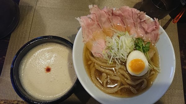 「火曜日限定釜揚げつけ麺大 1200円」@かしやの写真