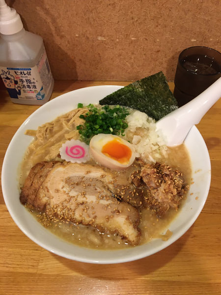 「味噌らーめん 800円（税別）」@らー麺Chopの写真