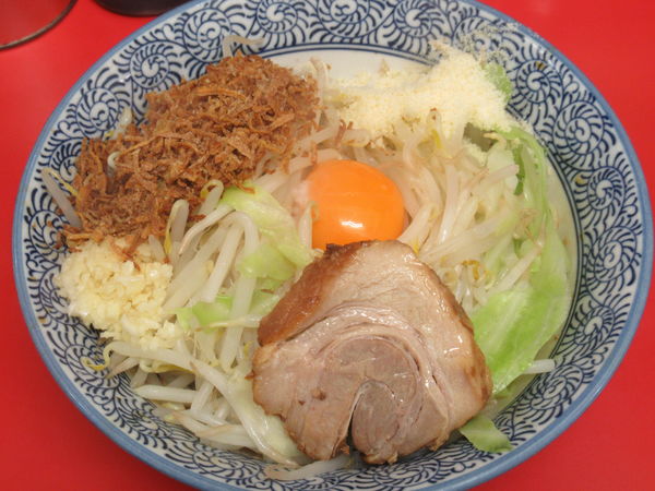 「ミニマム（700円）＋汁なし変更（100円）」@八王子田田の写真