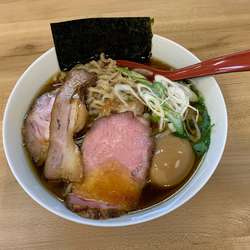 特製醤油ラーメン