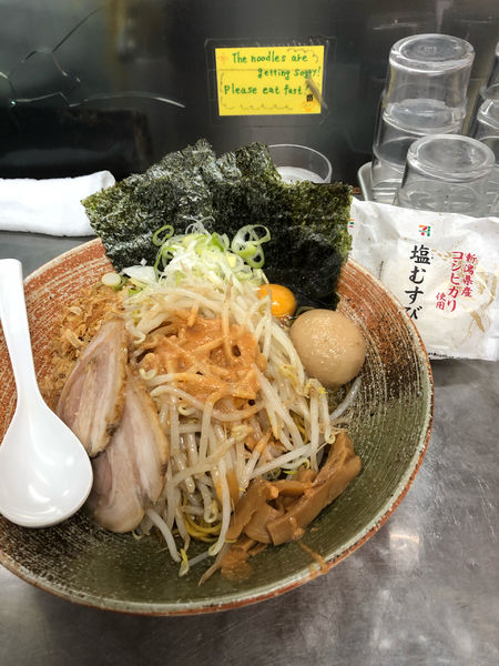 「醤油まぜそば＋鮟肝ソース」@覆麺 智の写真