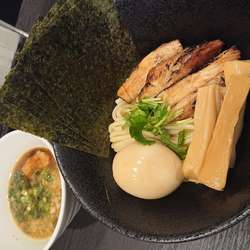 つけ麺(並)+特製トッピング