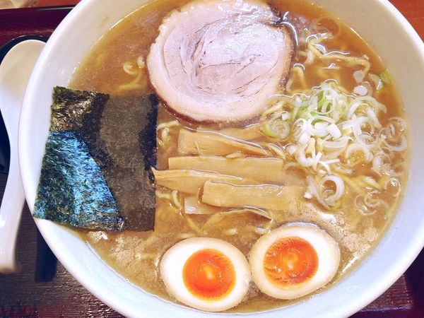 「中華麺（中盛）＋味玉」@めん 和正の写真