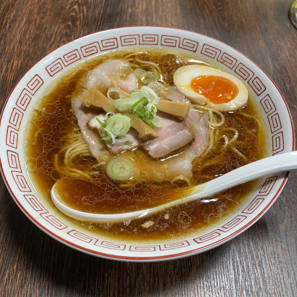 「醤油らぁ麺」@らぁ麺 大金星の写真