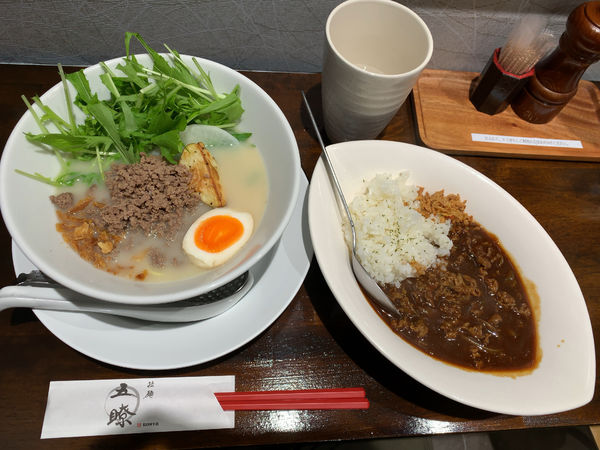 「牛骨白湯、ミニハヤシライスセット1200円」@五瞭の写真