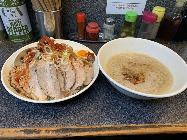 「醤油つけ麺　豚8枚」@らうめん さぶ郎の写真