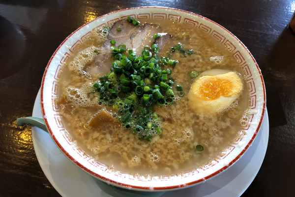 「パートⅡ 850円+替玉130円」@だるま大使 本店の写真