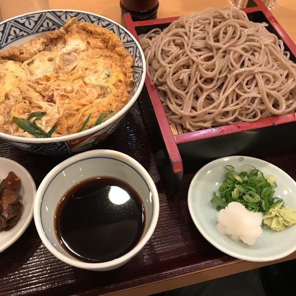 「ざるセット（￥1,050）」@手打ちうどん 吉野の写真
