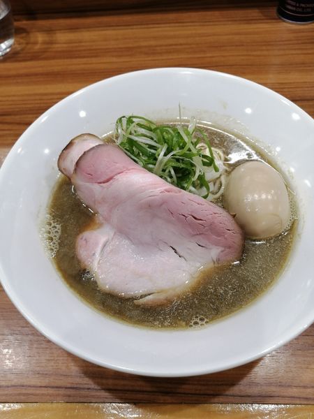 「【数量限定】上煮干しそば　850円　クーポン味玉」@中華そば 西川の写真