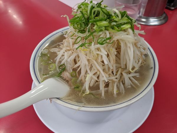 「ラーメン600円　野菜多め　麺硬め」@ラーメン福 黄金店の写真