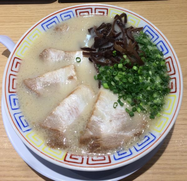 「とんこつラーメン チャーシュー」@とんこつラーメン 餃子 大平軒の写真