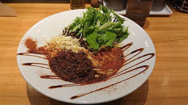 「汁無し担々麺」@担担麺 紅麗の写真