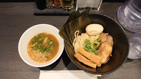 「つけ麺（並）＋特製トッピング」@麺処 大沼の写真