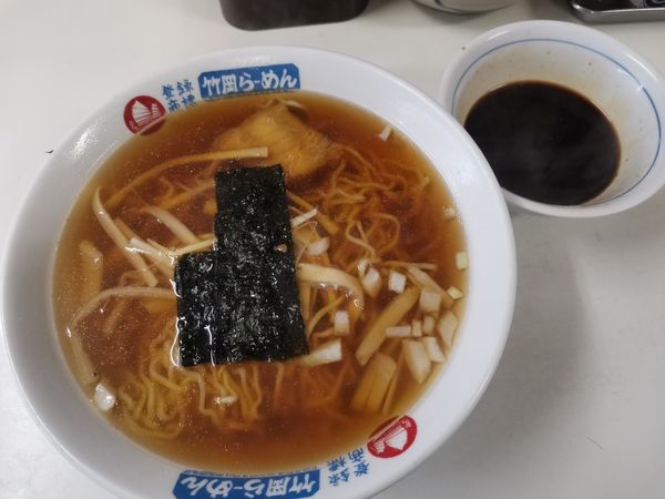 「ラーメン」@らーめんともの写真