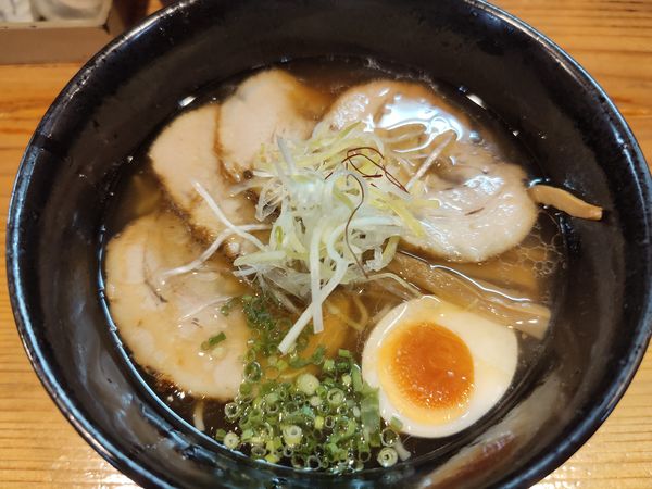 「醤油ちゃーしゅーめん890円」@豆でっぽうの写真