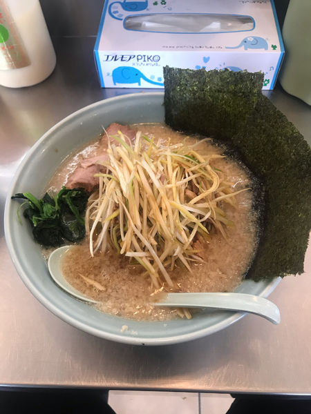 「コテコテラーメン¥860中盛¥100」@ラーメンショップ 椿 玉造店の写真