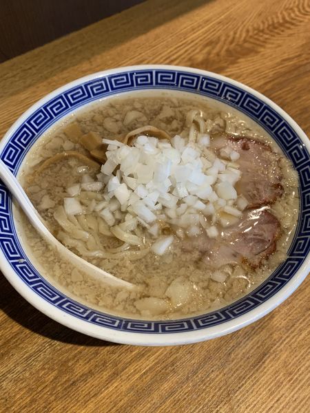 「背脂煮干しラーメン 800円」@神保町 可以の写真