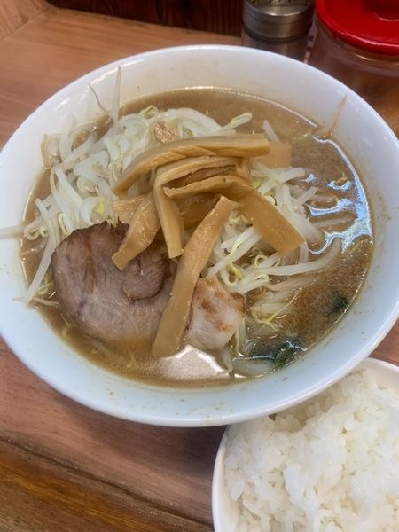 「味噌 800円　ランチライス 無料（本当は100円）」@えぞ菊 戸塚店の写真