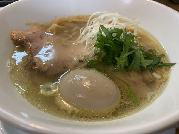 「鶏塩　味玉」@麺蔵 あつおの写真