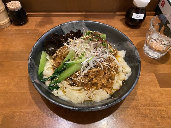 「麻辣合え麺」@刀削麺 大鵬の写真