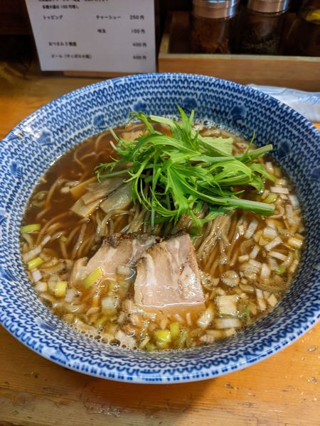 「中華そば(そば粉入り麺)」@らーめん さんさんの写真