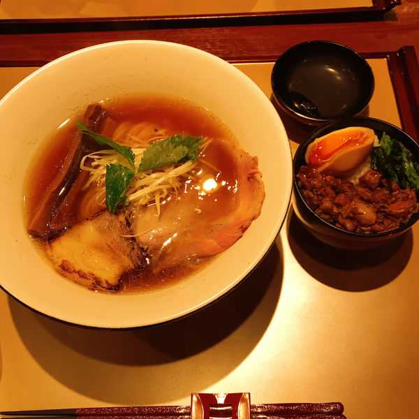 「醤油」@麺 紡木の写真