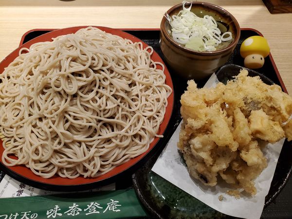 「きのこのかき揚げつけ天」@味奈登庵 みなとみらい店の写真