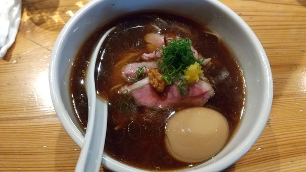 「特製鴨だし中華そば醤油1150円」@麺処 図鑑の写真