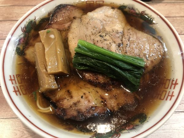 「【限定15食】炭火で炙る焼豚麺（1000円）」@世田谷中華そば 祖師谷七丁目食堂の写真