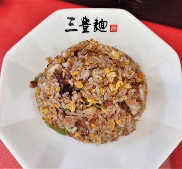 「半炒飯(セットメニュー) 850円」@三豊麺 ~斬~ 浅草ROX前店の写真