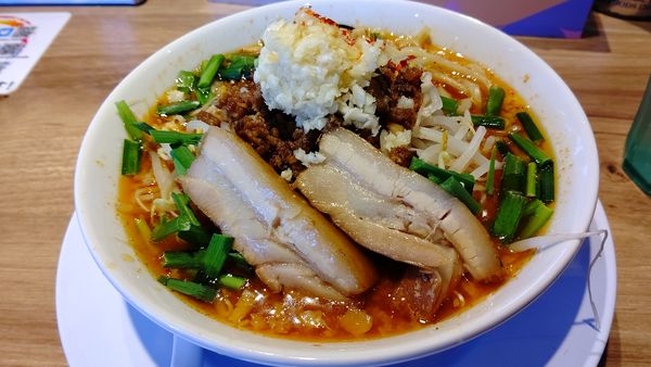 「肉台湾ラーメン(３辛)９８０円ニンニクマシ」@麺屋 しずる 幸田店の写真