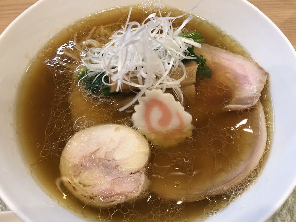 「白出汁2枚」@中華そば 深緑の写真