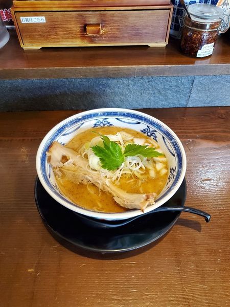 「鶏と鯛の魚介パンチ」@無添加ラーメン専門 だしと麺の写真