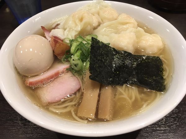 「白だしエビワンタン麺大盛味玉」@八雲の写真