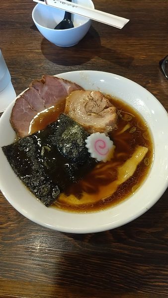 「中華そば(+ﾊﾞﾗﾁｬｰｼｭｰﾄｯﾋﾟﾝｸﾞ)」@麺屋 真心の写真