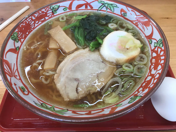 「夜泣きラーメン500円」@頑固おやじ ぎょうざ製作所の写真