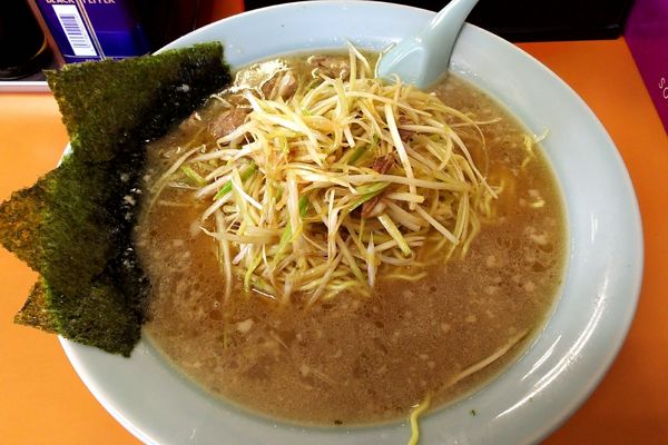 「大ネギラーメン・固め(1,090円)」@ラーメンショップ 鎌ヶ谷の写真