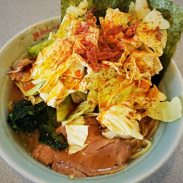 「らーめん ６８０円 ＋ ピリキャべ ２３０円」@匠家 50号バイパス店の写真