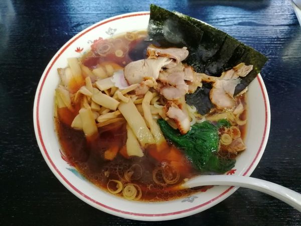 「青島チャーシュー大盛、チャーシュー、メンマ、海苔マシ」@青島食堂 南万代店の写真