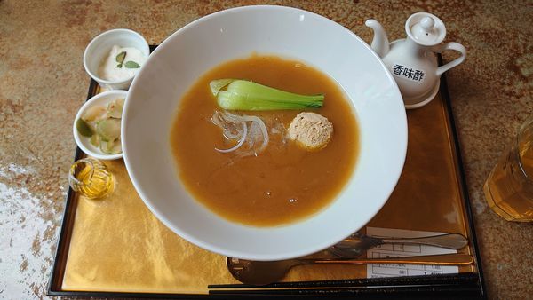 「ふかひれフォアグラ麺」@フカヒレ フィンフィン 新橋店の写真