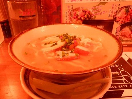 「沖縄そば」@沖縄食市 RAYARD MIYASHITA PARKの写真