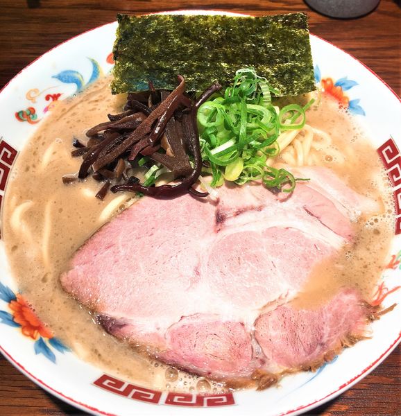 「濃厚ラーメン太麺＋替玉カタメ」@ラーメンかなやの写真