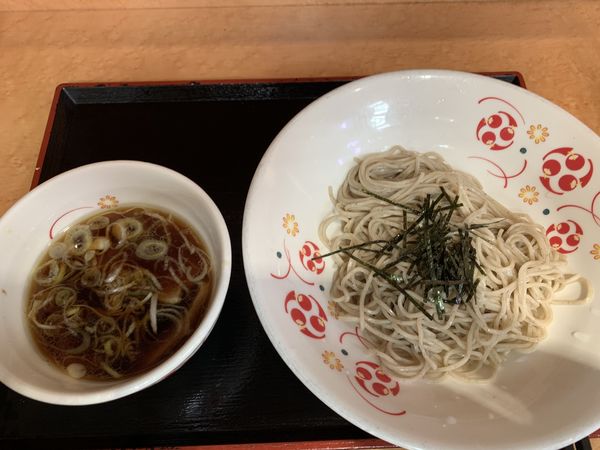 「鴨つけそば 510円」@いろり庵きらく 田町店の写真